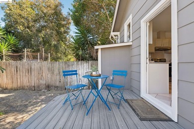 Charming Modern Craftsman-inspired home thoughtfully designed - photo 27