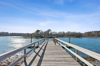 An estate prominently positioned on the banks of the York River - photo 27