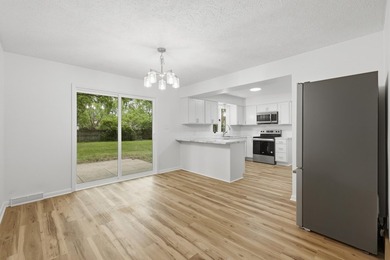 Completely Remodeled Brick Ranch with Attached Garage close to - photo 8