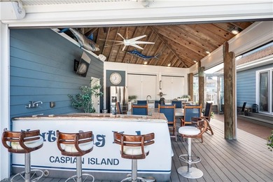 Gorgeously updated, deep waterfront luxury coastal home - photo 6