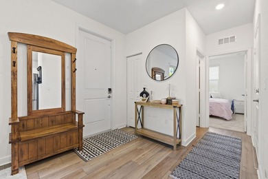 Built in 2023, this well maintained 3 bedroom, 2.5 bathroom - photo 4