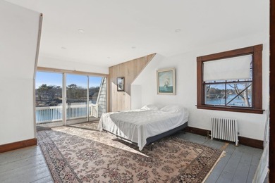 An estate prominently positioned on the banks of the York River - photo 54