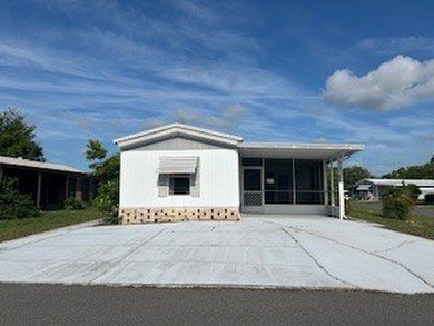 Lake Idlewild Home For Sale in Fruitland Park Florida