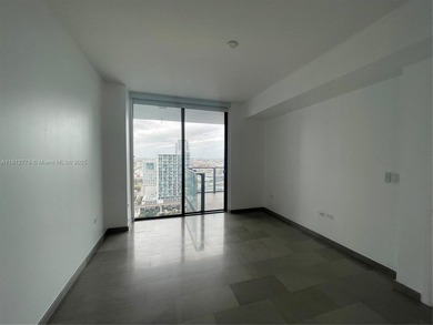 Stunning 1 bedroom and 1.5 bathroom. Enjoy the panoramic views
