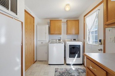 Located in Desert Aire - a Columbia River community known for - photo 16