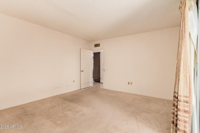 2 bedroom, 2 bathroom, 1,512' sq ft, one-level townhome in the