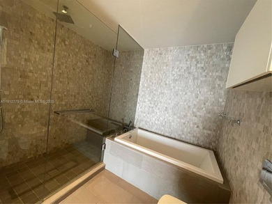 Stunning 1 bedroom and 1.5 bathroom. Enjoy the panoramic views