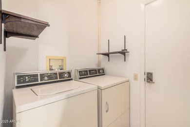 2 bedroom, 2 bathroom, 1,512' sq ft, one-level townhome in the