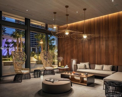 Stunning 1 bedroom and 1.5 bathroom. Enjoy the panoramic views