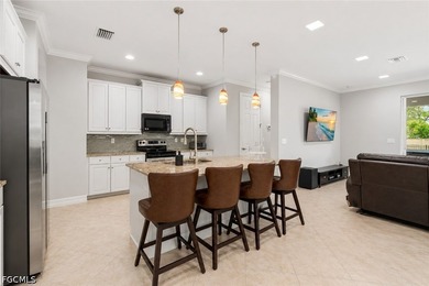 Experience the perfect blend of space, comfort, and Southwest - photo 10