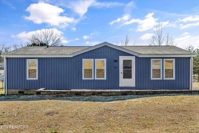 (private lake, pond, creek) Home For Sale in Maryville Tennessee