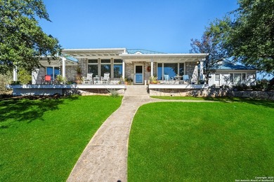 Lake Home For Sale in Canyon Lake, Texas