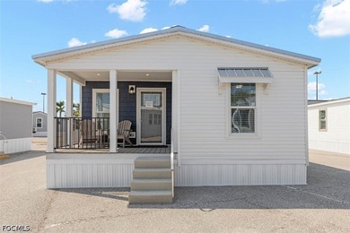 Discover spacious Florida living in this NEW 2-bedroom 2-bath - photo 11