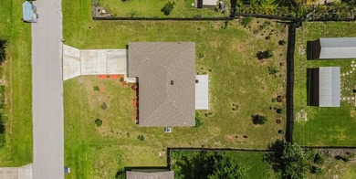 Built in 2023, this 3/2/2 CBS home perfectly combines modern - photo 19