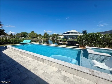 Waterfront Gulf-Access Pool Home - Fully Renovated Experience - photo 1