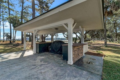 A rare Lowcountry treasure, this exceptional 13+ acre estate - photo 21