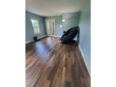 Don't miss out on this DEAL as the Owners are looking for an - photo 31