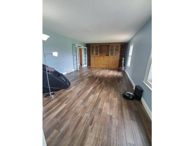 Don't miss out on this DEAL as the Owners are looking for an - photo 32
