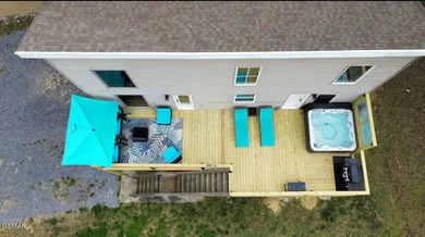 WOW FACTOR! ENJOY LAKEFRONT LIVING IN THIS BEAUTIFUL - photo 36