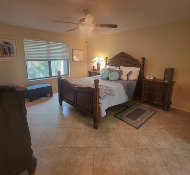 A CHARMING 2 BEDROOM 2 BATH VILLA LOCATED IN THE HEART OF ROYAL - photo 8