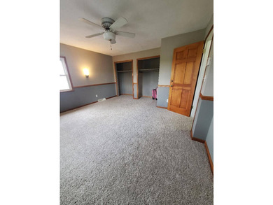 Don't miss out on this DEAL as the Owners are looking for an - photo 45