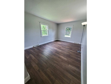 Don't miss out on this DEAL as the Owners are looking for an - photo 47