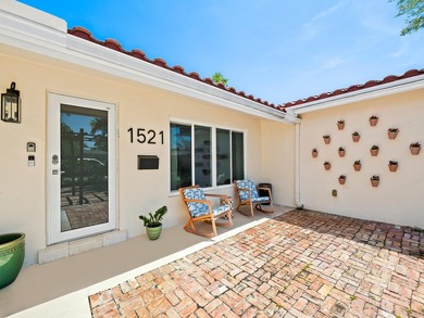 Tastefully updated 3/2 residence on a quiet, walkable street in - photo 3