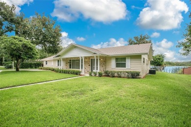 Lake Home For Sale in Orlando, Florida