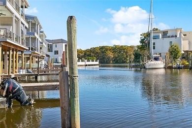 Luxury living on the beautiful Tchefuncte River! 
This stunning