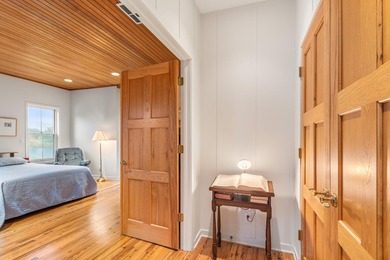 Welcome to an exceptional equestrian estate just 15 miles from - photo 14
