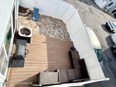 Excellent condition all redone last two years ! Kitchen - photo 17