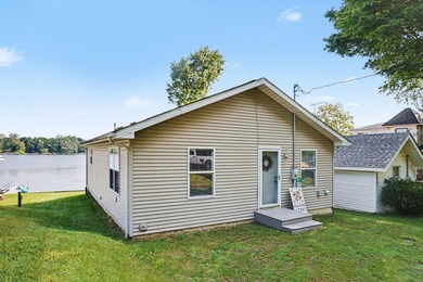 Enjoy lakefront living on beautiful South Scott Lake! This - photo 21