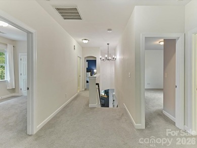 Welcome to this beautifully maintained 4-bedroom, 2.5-bath home - photo 22