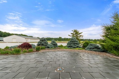Welcome to an exceptional equestrian estate just 15 miles from - photo 28