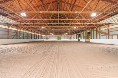 Welcome to an exceptional equestrian estate just 15 miles from - photo 38