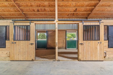 Welcome to an exceptional equestrian estate just 15 miles from - photo 46