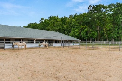 Welcome to an exceptional equestrian estate just 15 miles from - photo 56