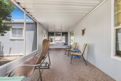 Side-by-Side Parking!  Welcome to this exquisite Cavco home