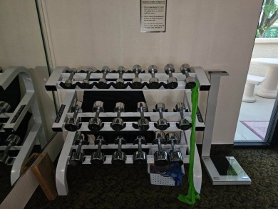 Side-by-Side Parking!  Welcome to this exquisite Cavco home