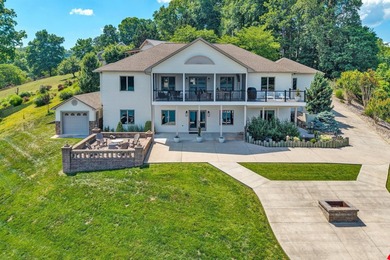 Extraordinary Smith Mountain Lake luxury retreat completely - photo 3