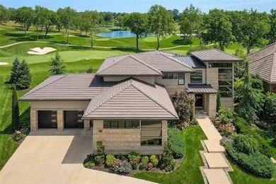 Absolutely Stunning 1 1/2 story Contemporary Estate Home on #5 - photo 1