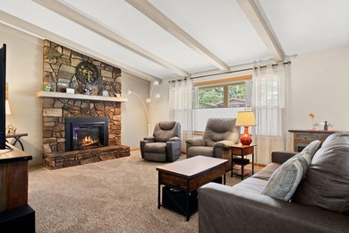 Some homes feel comfortable the moment you walk in, and this - photo 4