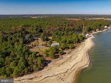 Nestled within the prestigious St. Jeromes subdivision, this - photo 3