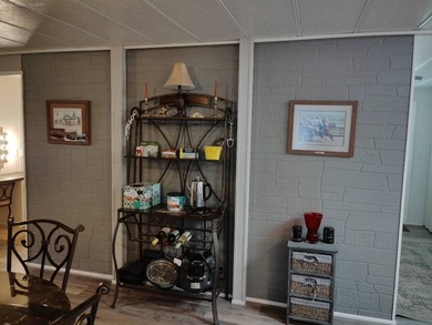 Motivated seller, come and see this beauty! Large, well - photo 11