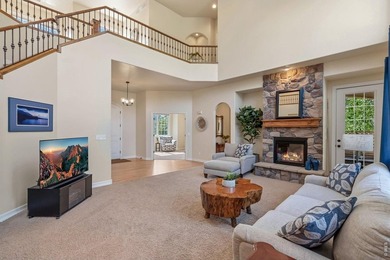 Tucked away in the highly sought-after Richard's Lake - photo 14