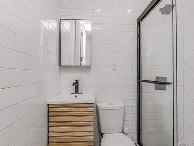 Welcome to 514 E 188TH ST! Phenomenal Investment opportunity to - photo 4