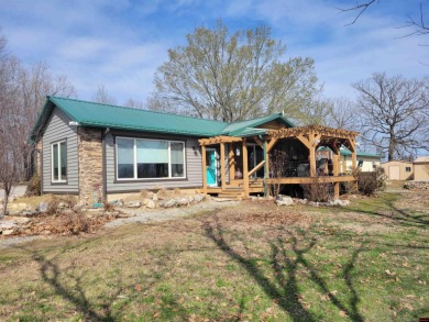 (private lake, pond, creek) Home For Sale in Clarkridge Arkansas