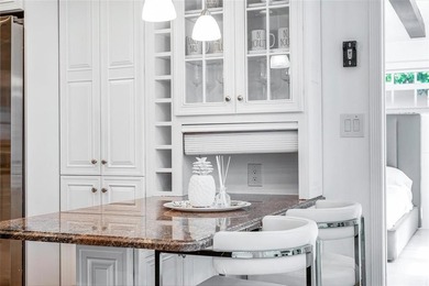 Experience luxury living in prestigious Harbor Beach inlet, Fort - photo 20