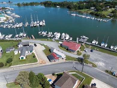 In the Heart of Urbanna - Steps from the Marina Opportunity - photo 5