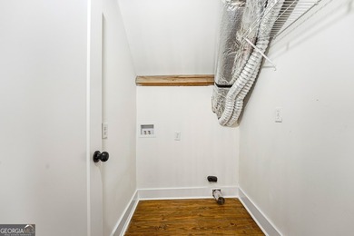 Looking for space for a large family or the perfect in-town - photo 29